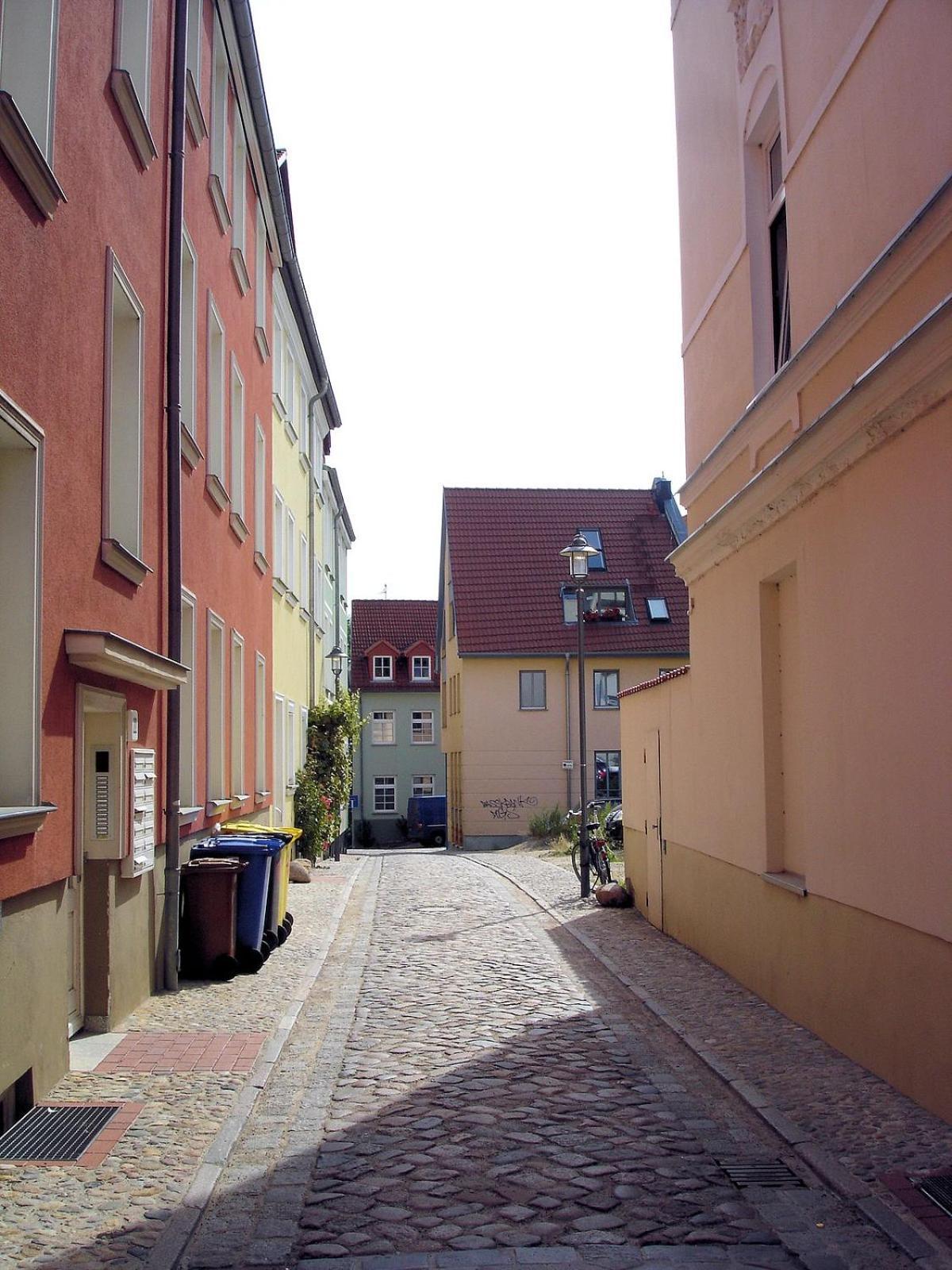 Apartment Bernstein Ruhig, Familienfreundlich Mit Garten Rostock Exterior foto